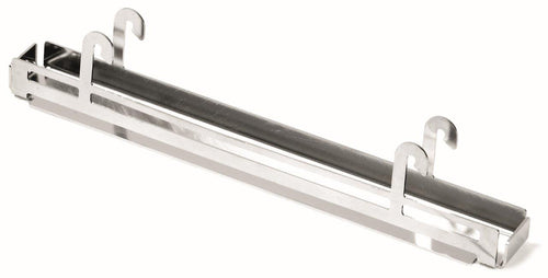 Needle tip plate for instrument basket
